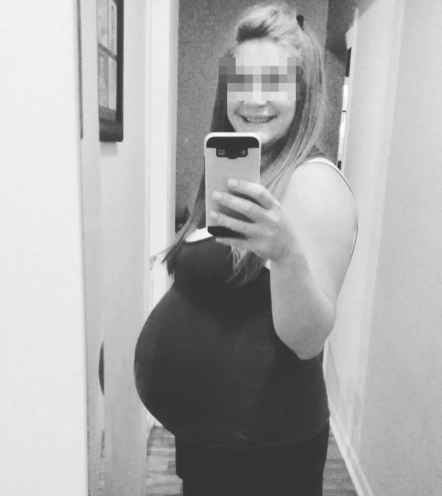 Femme enceinte infidèle disponible pour baiser à Nantes